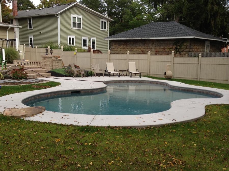 Luna Bermuda Leisure Craft Pools